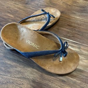 Vionic Sandals sz 7